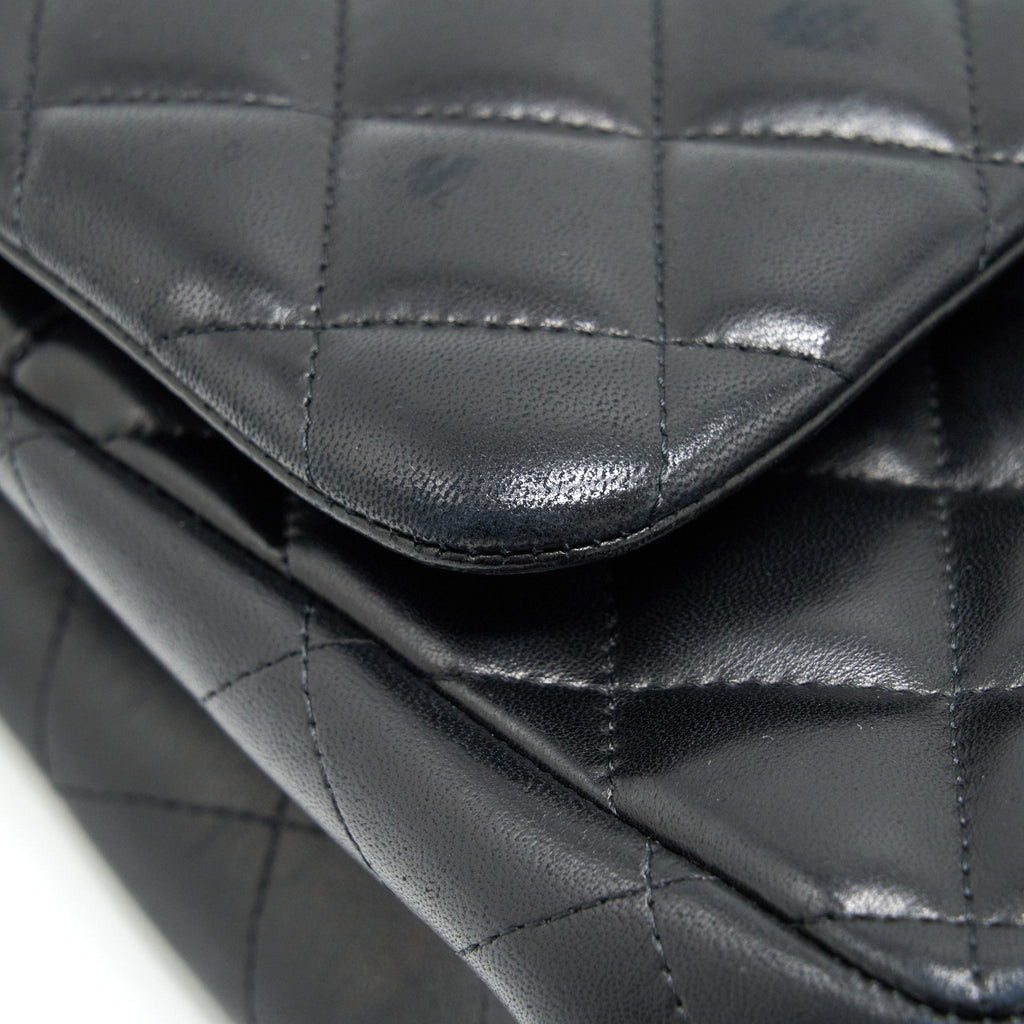 Chanel Classic Jumbo double flap Bag Lambskin Black