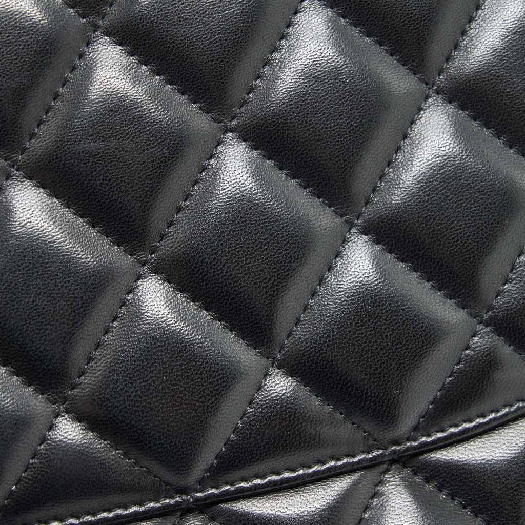 Chanel Classic Jumbo double flap Bag Lambskin Black