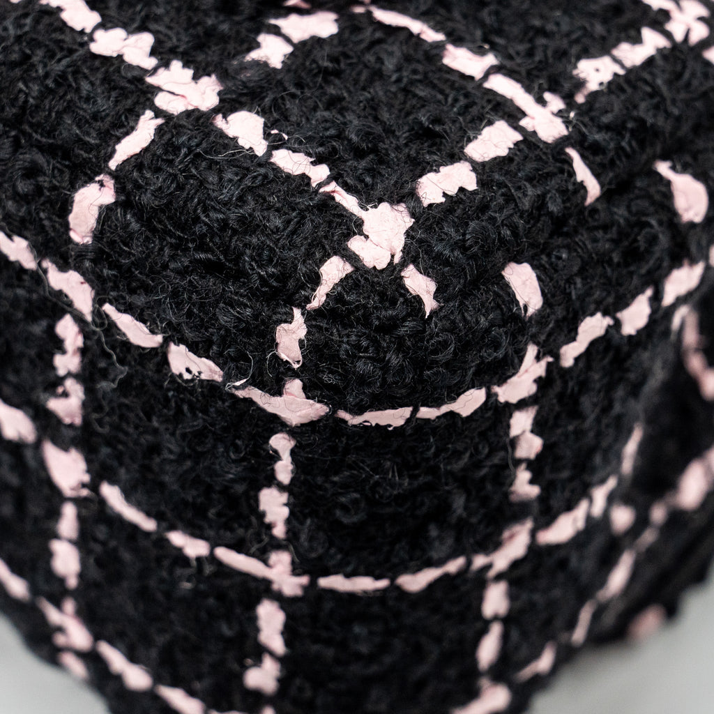 Chanel 23K Flower Bomb Mini Rectangular Flap Bag Tweed Black / Pink L (Microchip)