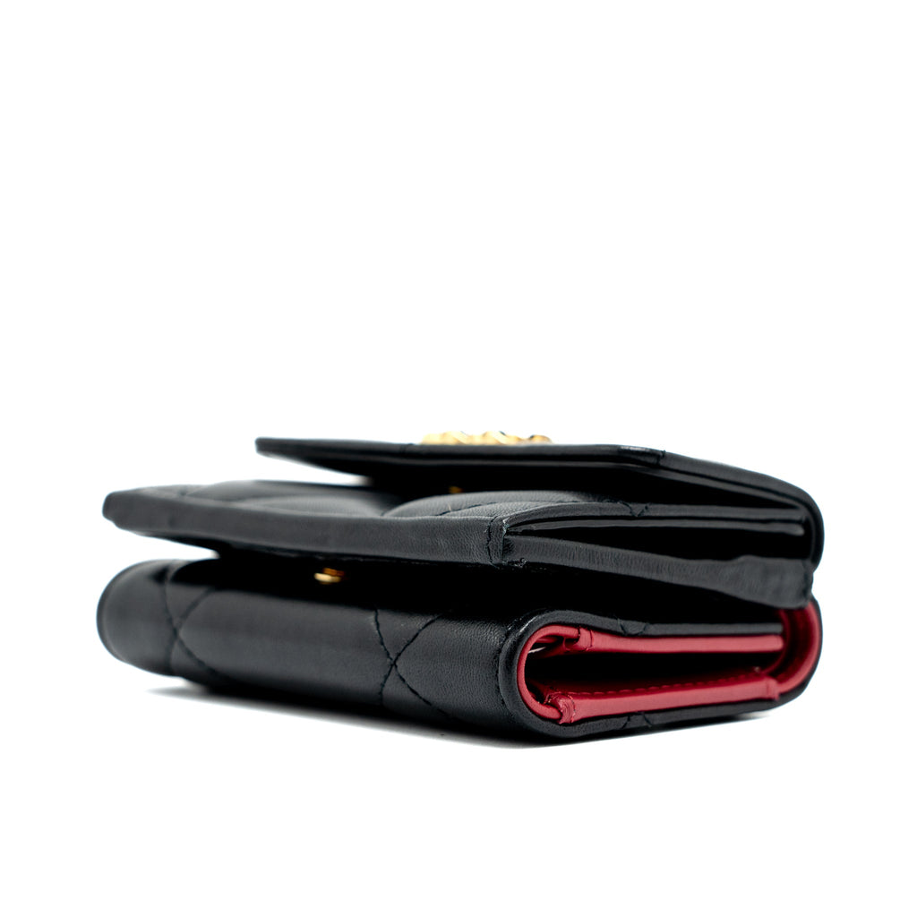 Chanel 19 Flap Compact Wallet Lambskin Black  (Microchip)