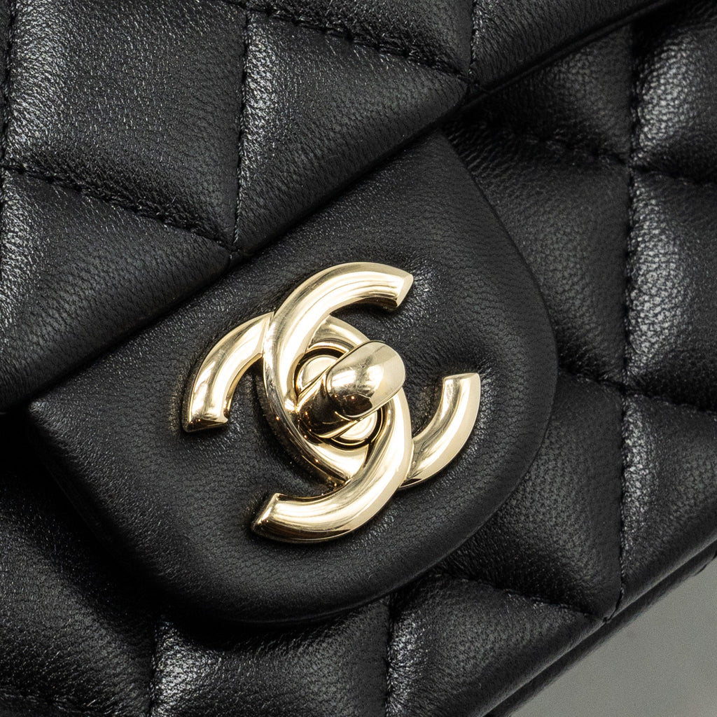 Chanel Top Handle Mini Rectangular Flap Bag Lambskin Black L (Microchip)