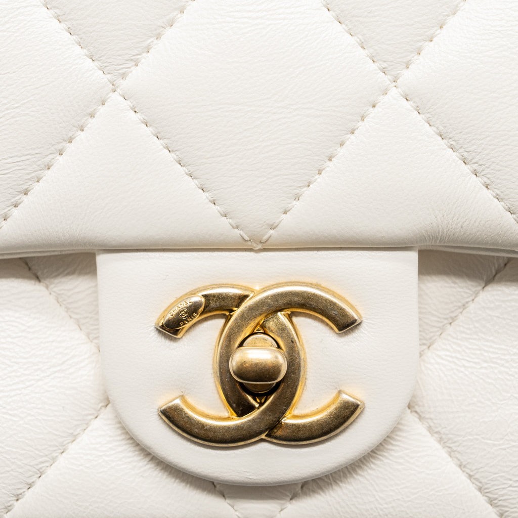 Chanel 22S Giant Chain Flap Shoulder Bag Lambskin White Brushed  (Microchip)