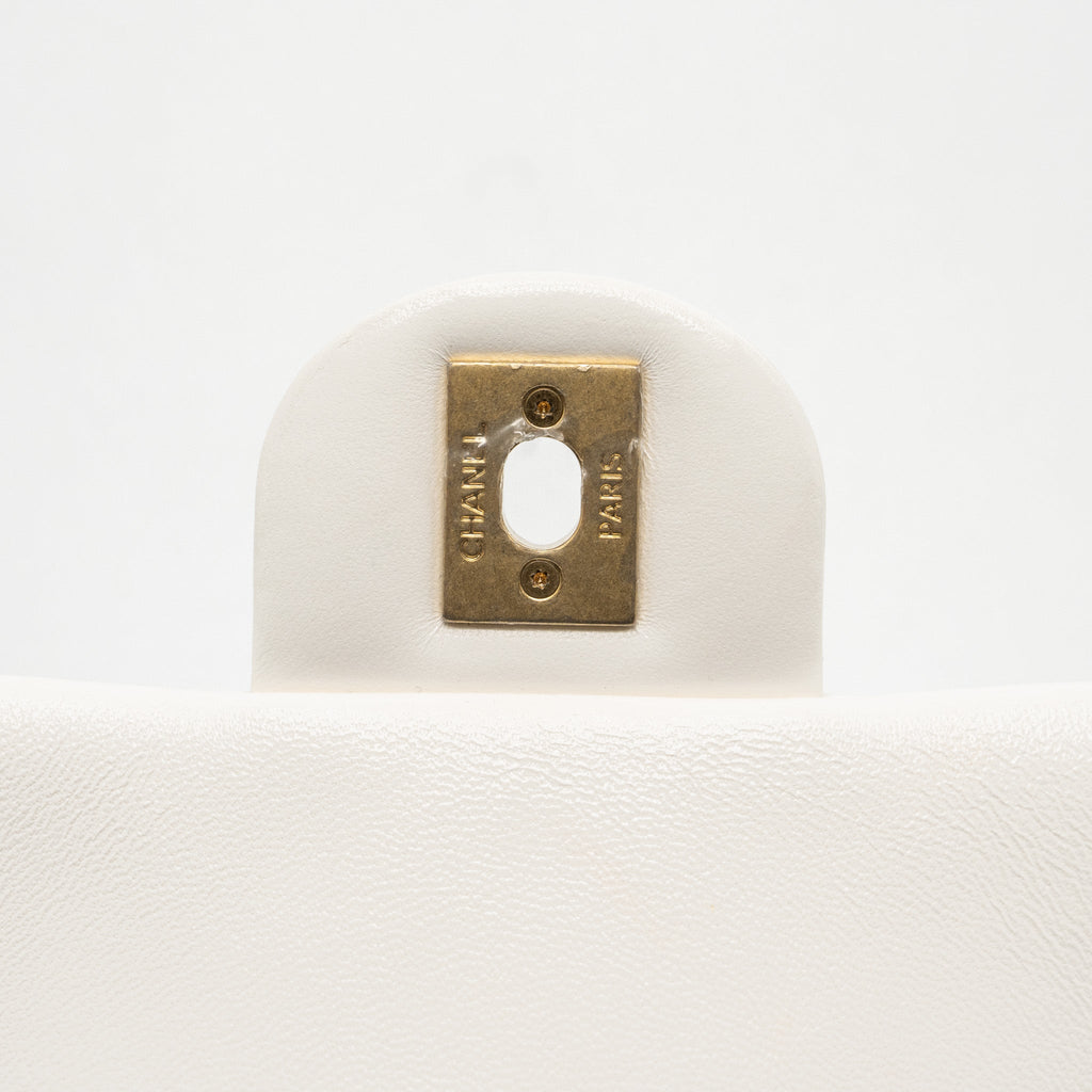 Chanel 22S Giant Chain Flap Shoulder Bag Lambskin White Brushed  (Microchip)