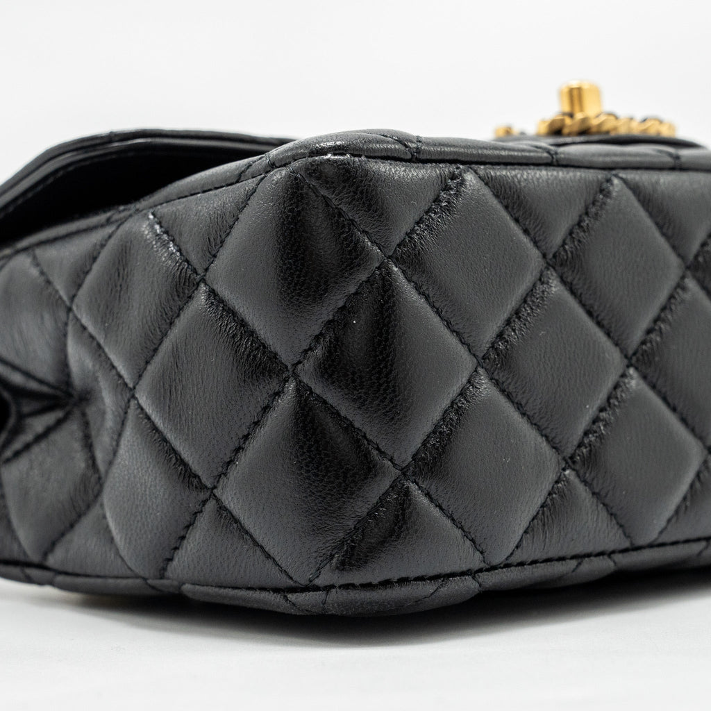 Chanel Detailed Top Handle Flap Bag Lambskin Black  (Microchip)