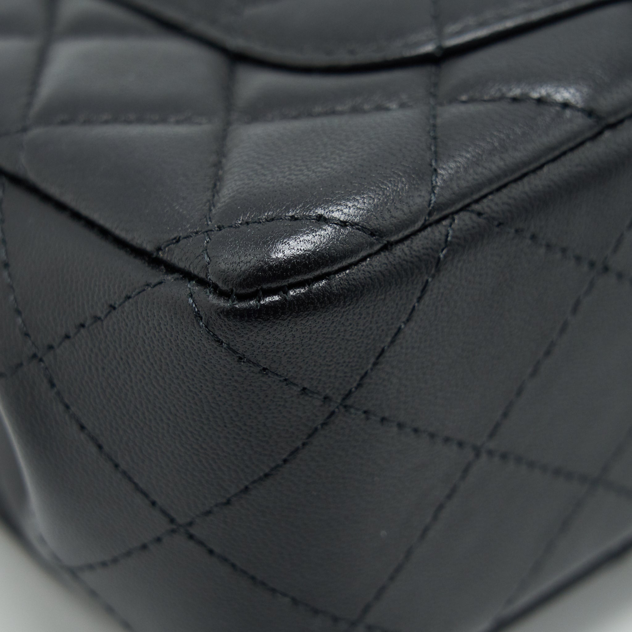 Chanel mini rectangular flap Bag Lambskin Black L