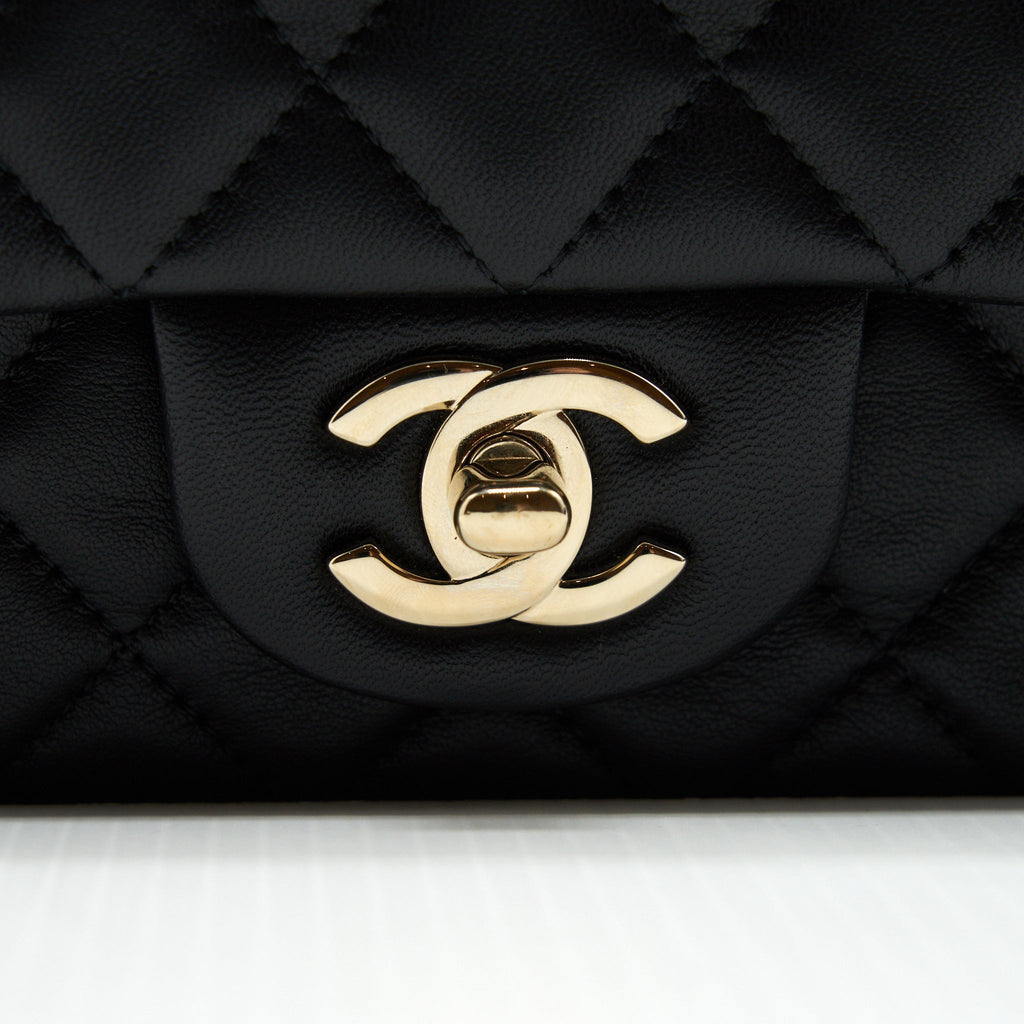 Chanel mini rectangular flap Bag Lambskin Black L