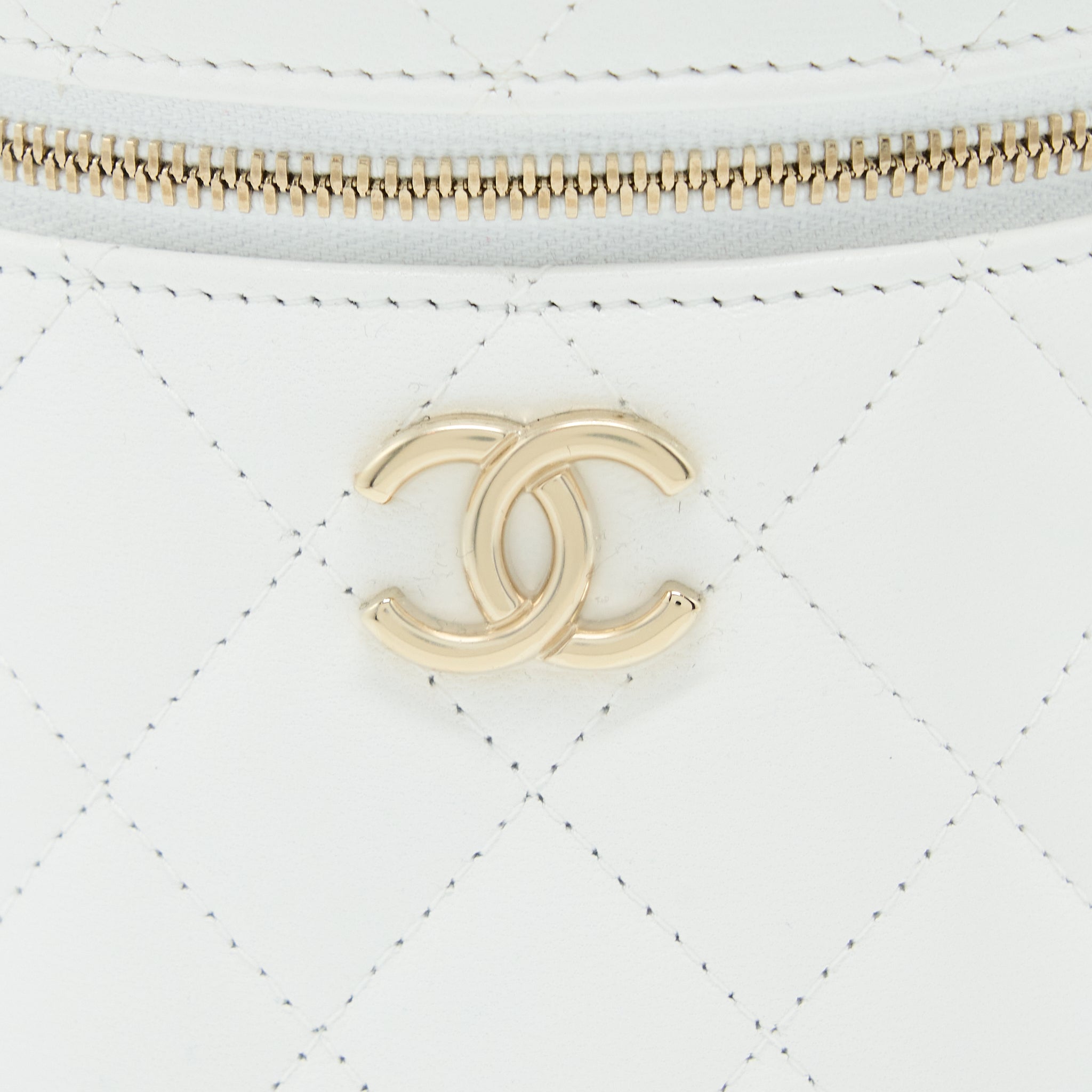 Chanel Top Handle Vanity Case Lambskin White