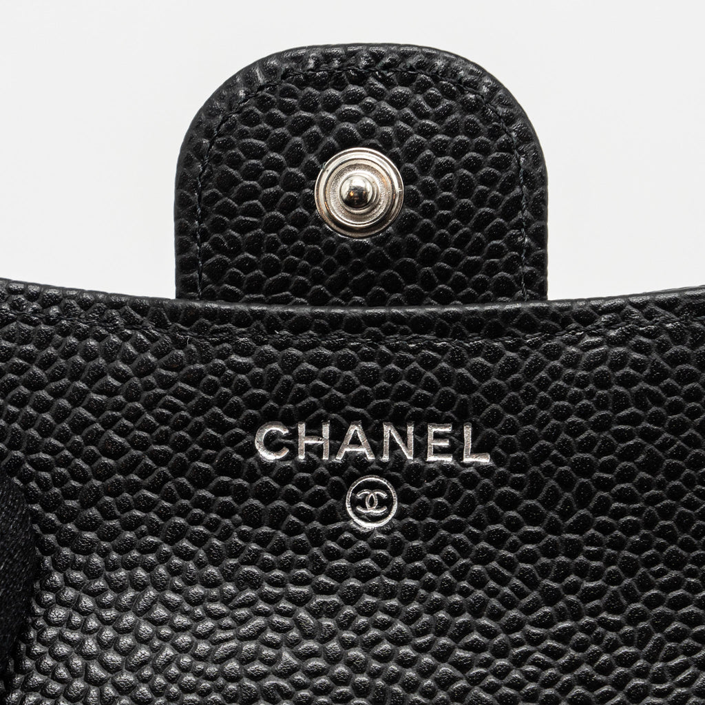 Chanel Classic Compact Wallet Caviar Black  (Microchip)