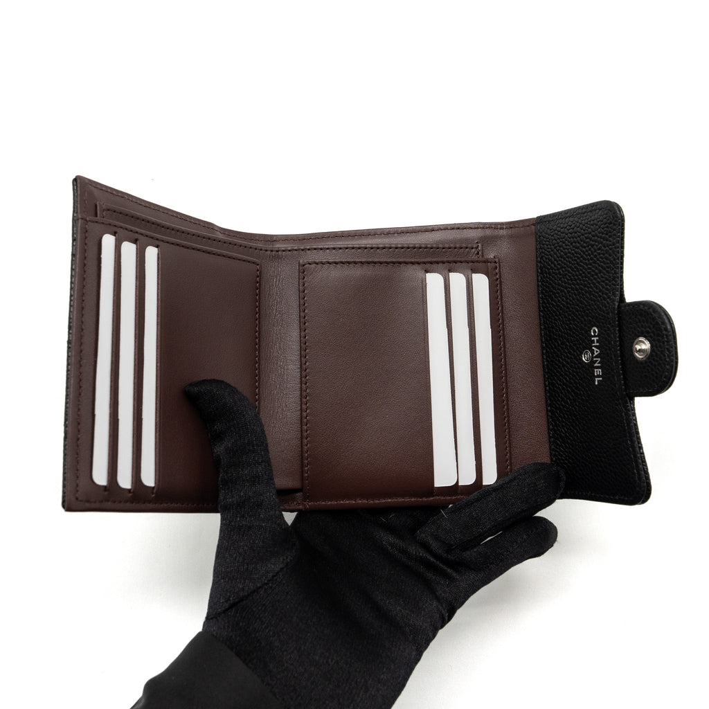 Chanel Classic Compact Wallet Caviar Black  (Microchip)