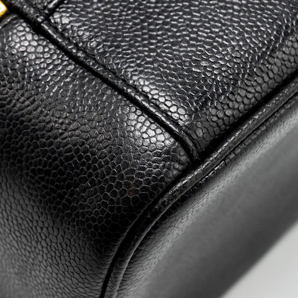 CHANEL VINTAGE Vanity Case Caviar Black
