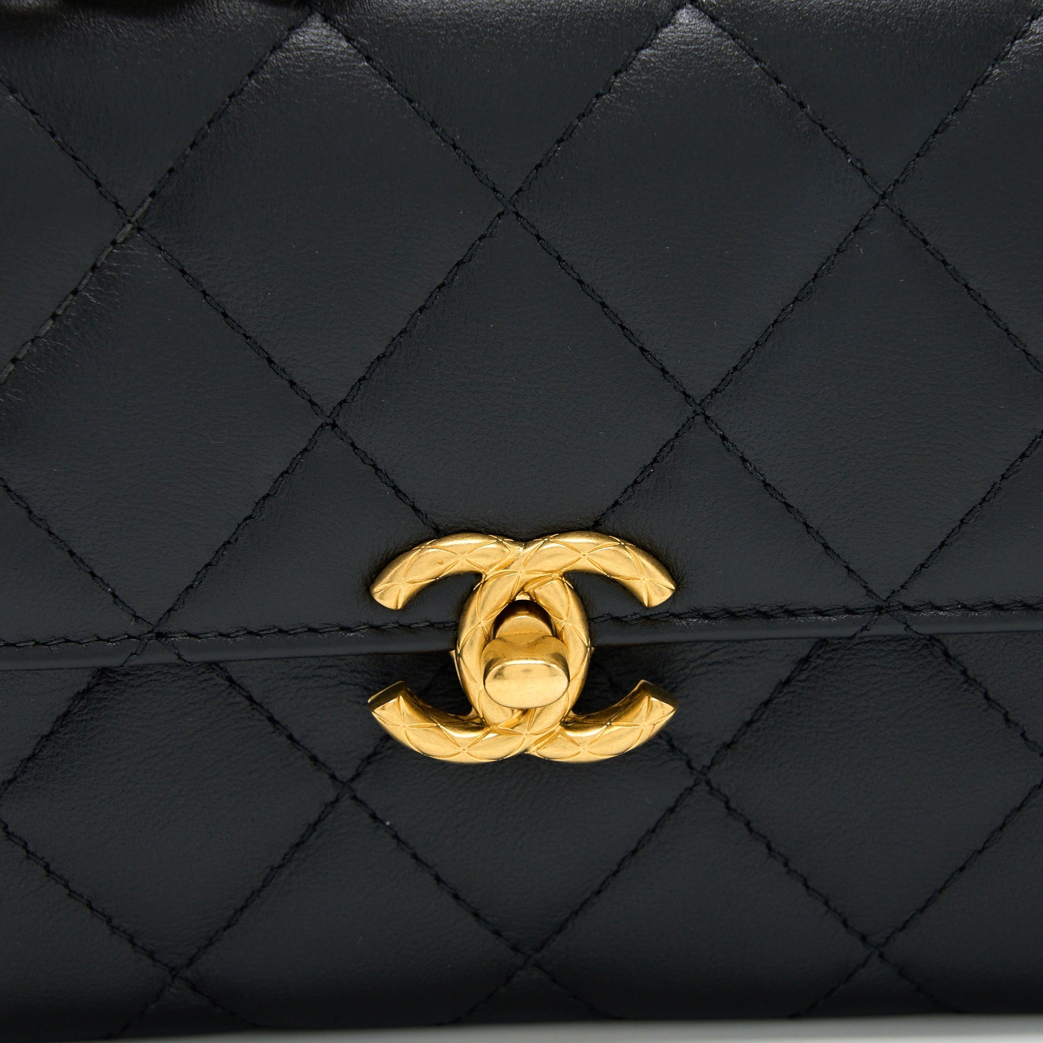 Chanel 22S Seasonal Flap Bag Calfskin Black Brushed