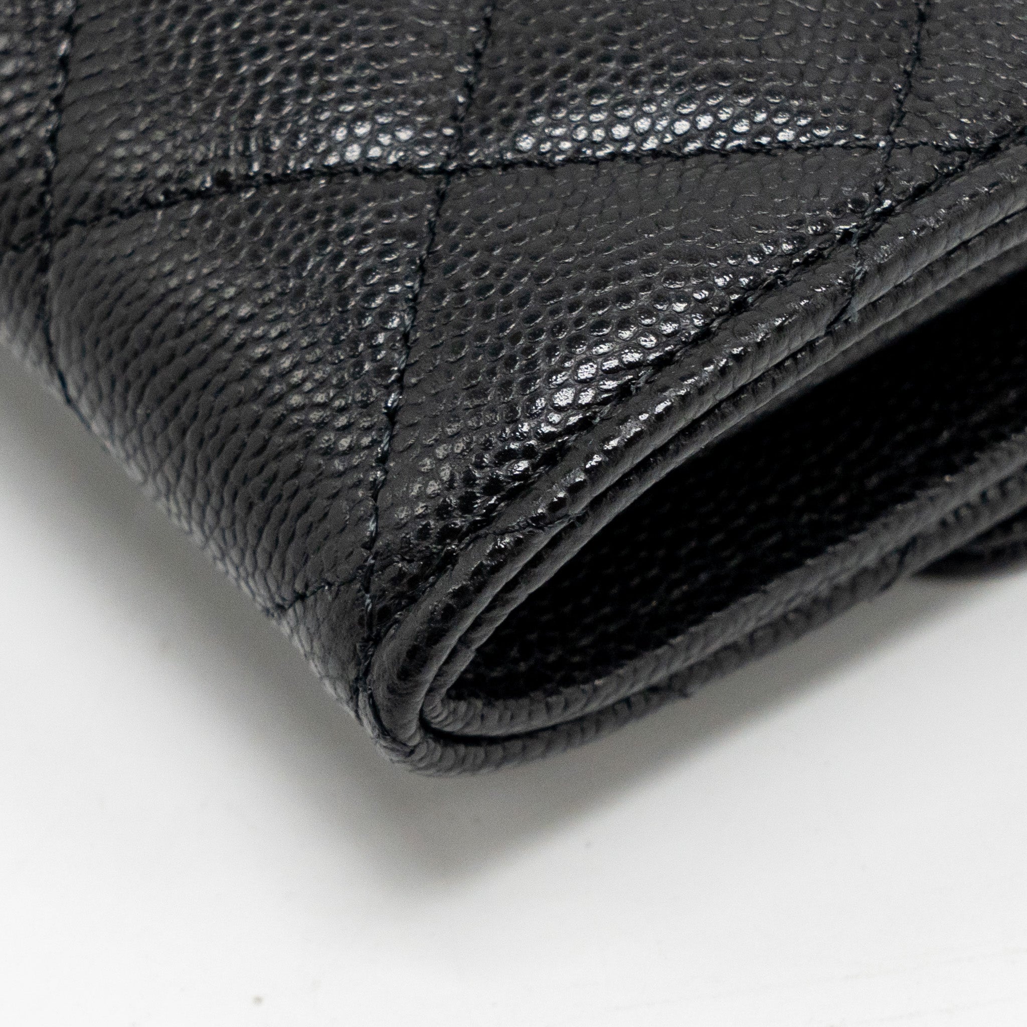 Chanel Classic Flap Card Holder Caviar Black L (Microchip)