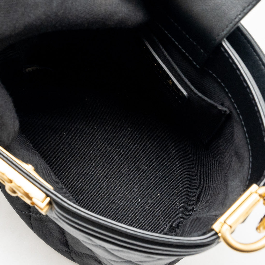 Chanel Top handle boy bucket bag lambskin black