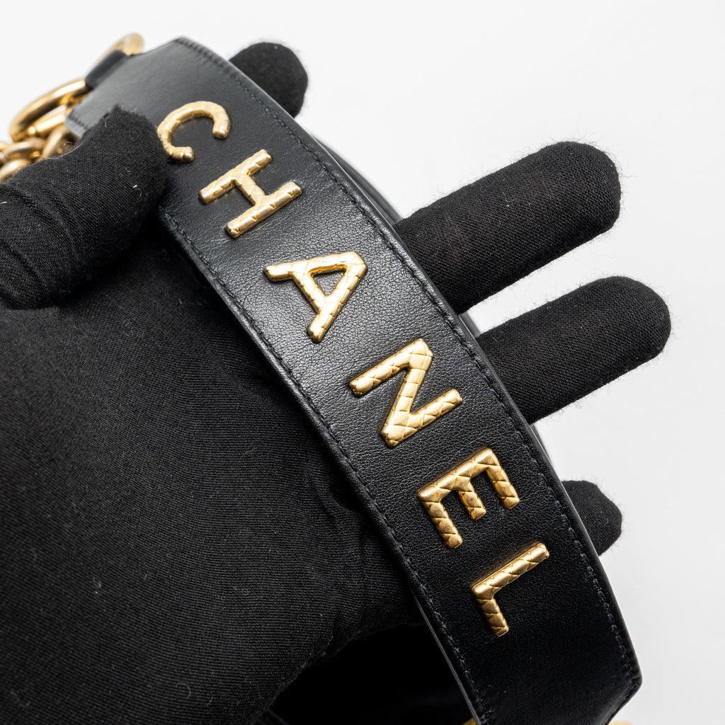 Chanel Top handle boy bucket bag lambskin black