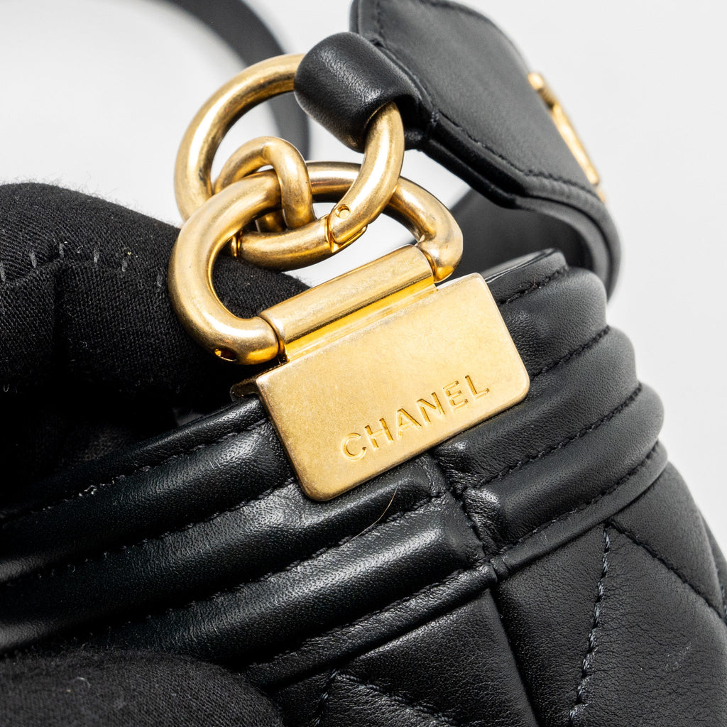Chanel Top handle boy bucket bag lambskin black