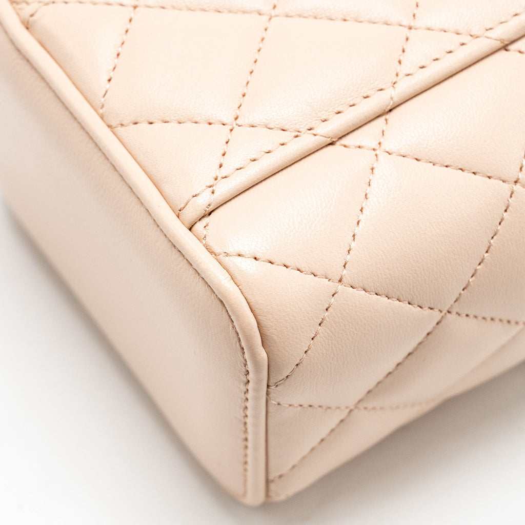 Chanel Pearl Crush Mini Vanity with Chain Lambskin Light Beige