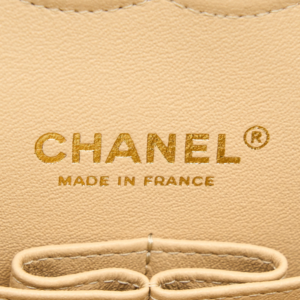 Chanel Medium Classic Flap Bag Lambskin Beige L (Microchip)