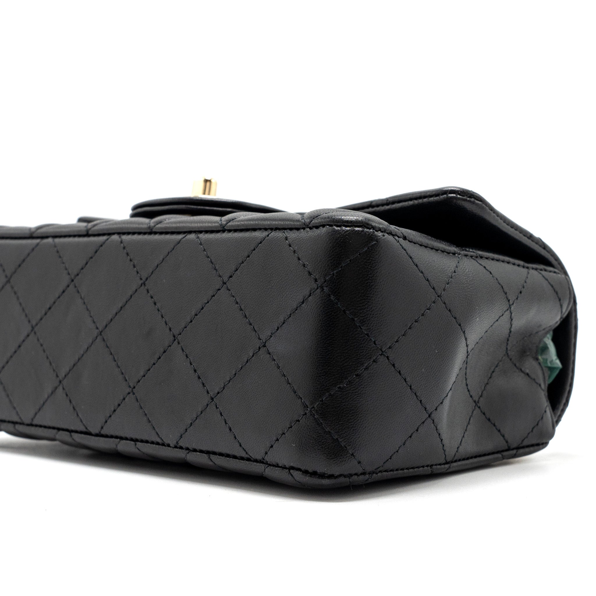 CHANEL MINI RECTANGULAR FLAP BAG LAMBSKIN BLACK L (MICROCHIP)