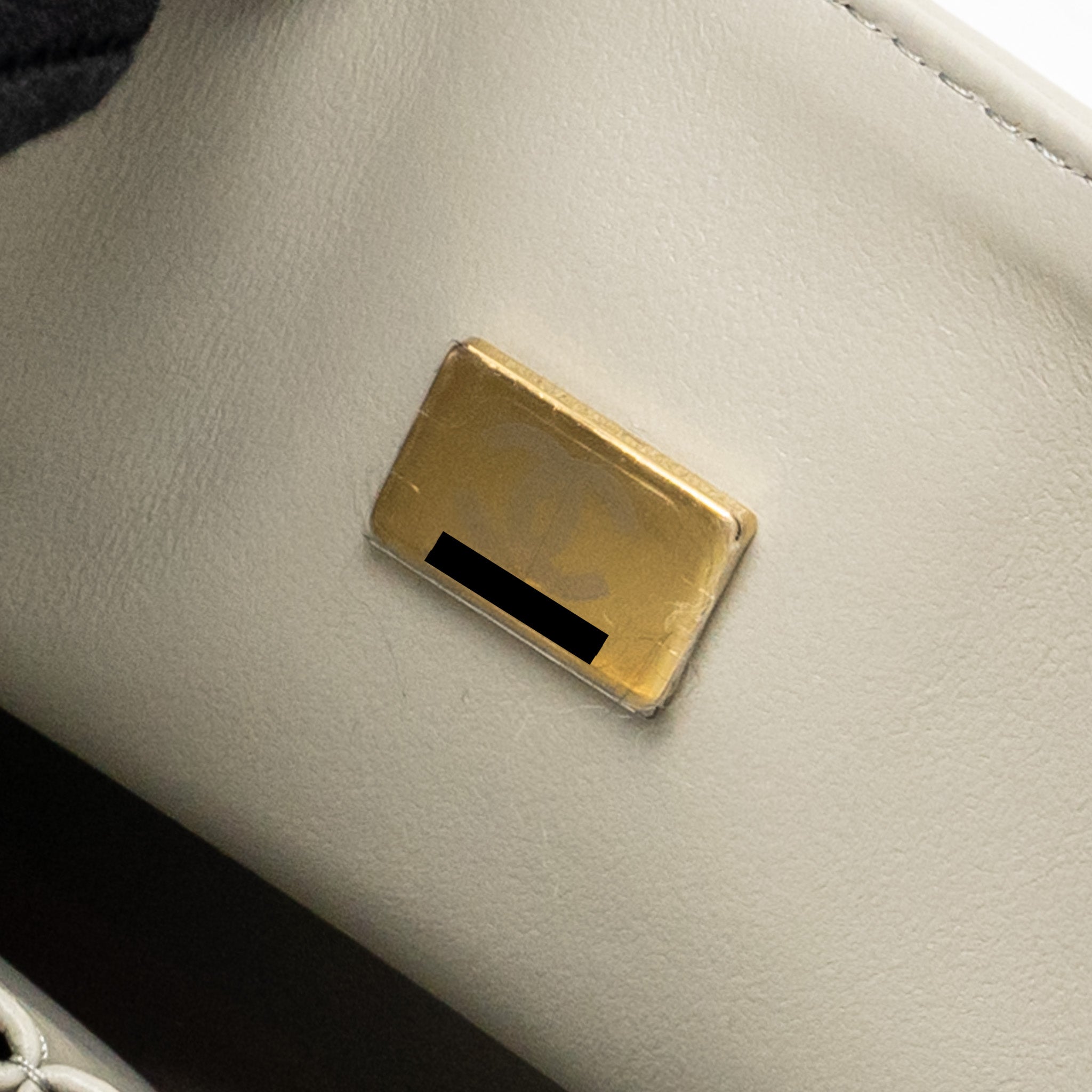 Chanel Medium Classic double flap bag lambskin light grey L (Microchip)