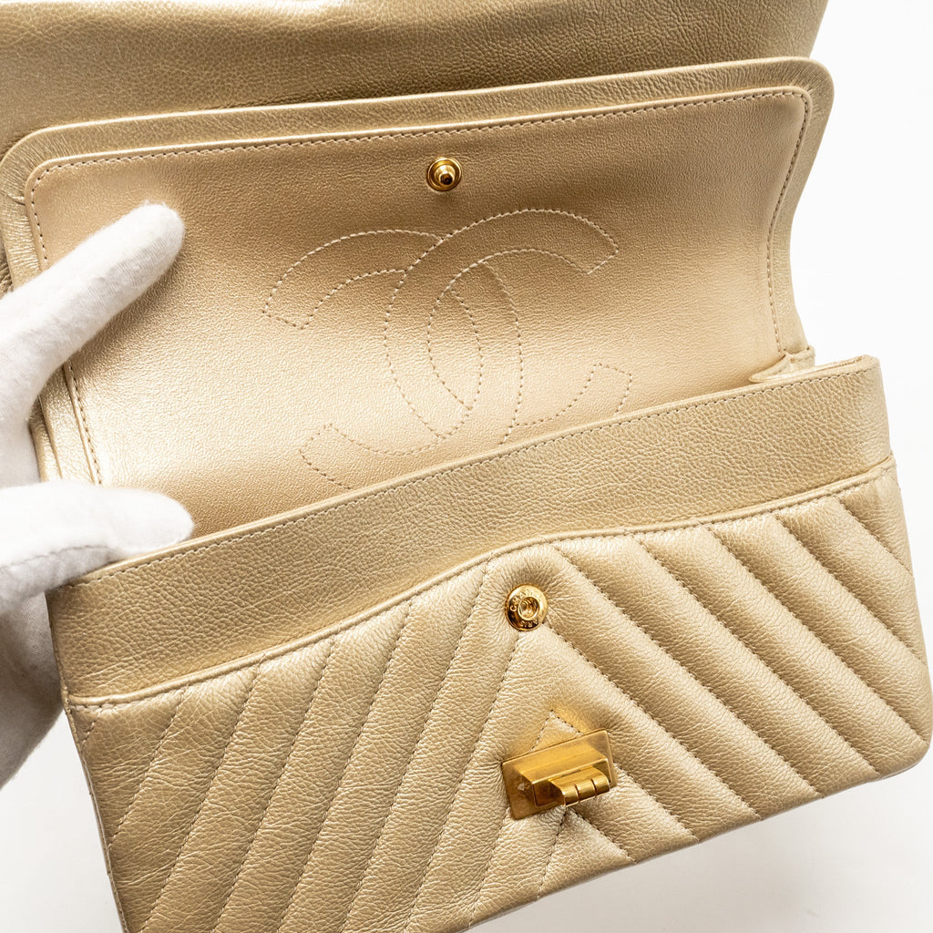 Chanel Small 2.55 Reissue Chevron Flap Bag Calfskin Gold