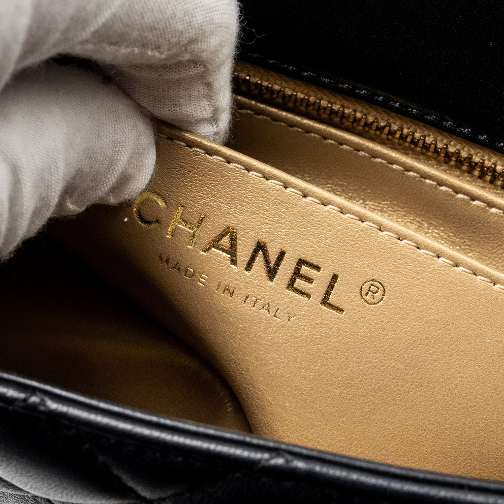 Chanel Pearl Crush Mini Rectangular Flap Bag Lambskin Black  (microchip)