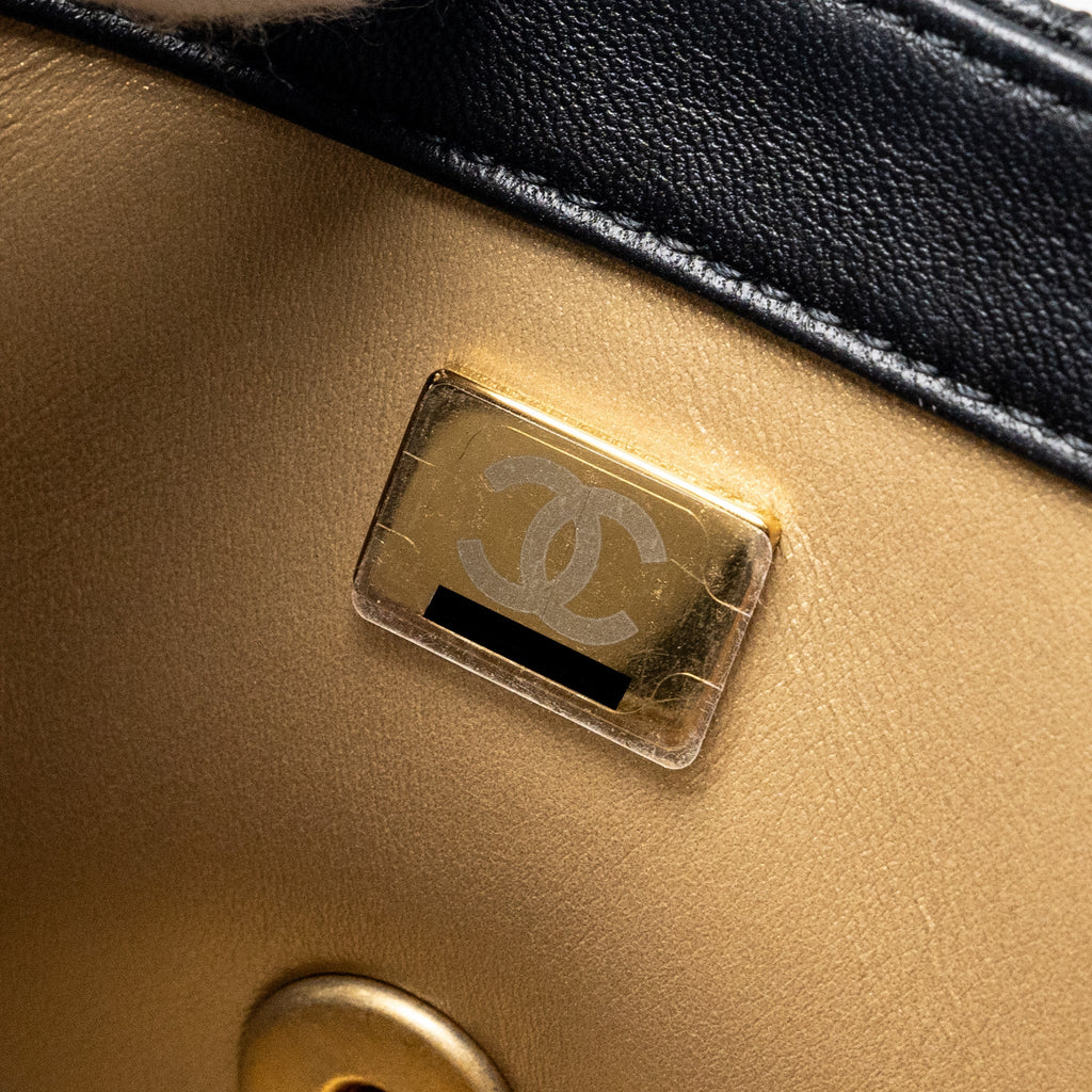 Chanel Pearl Crush Mini Rectangular Flap Bag Lambskin Black  (microchip)