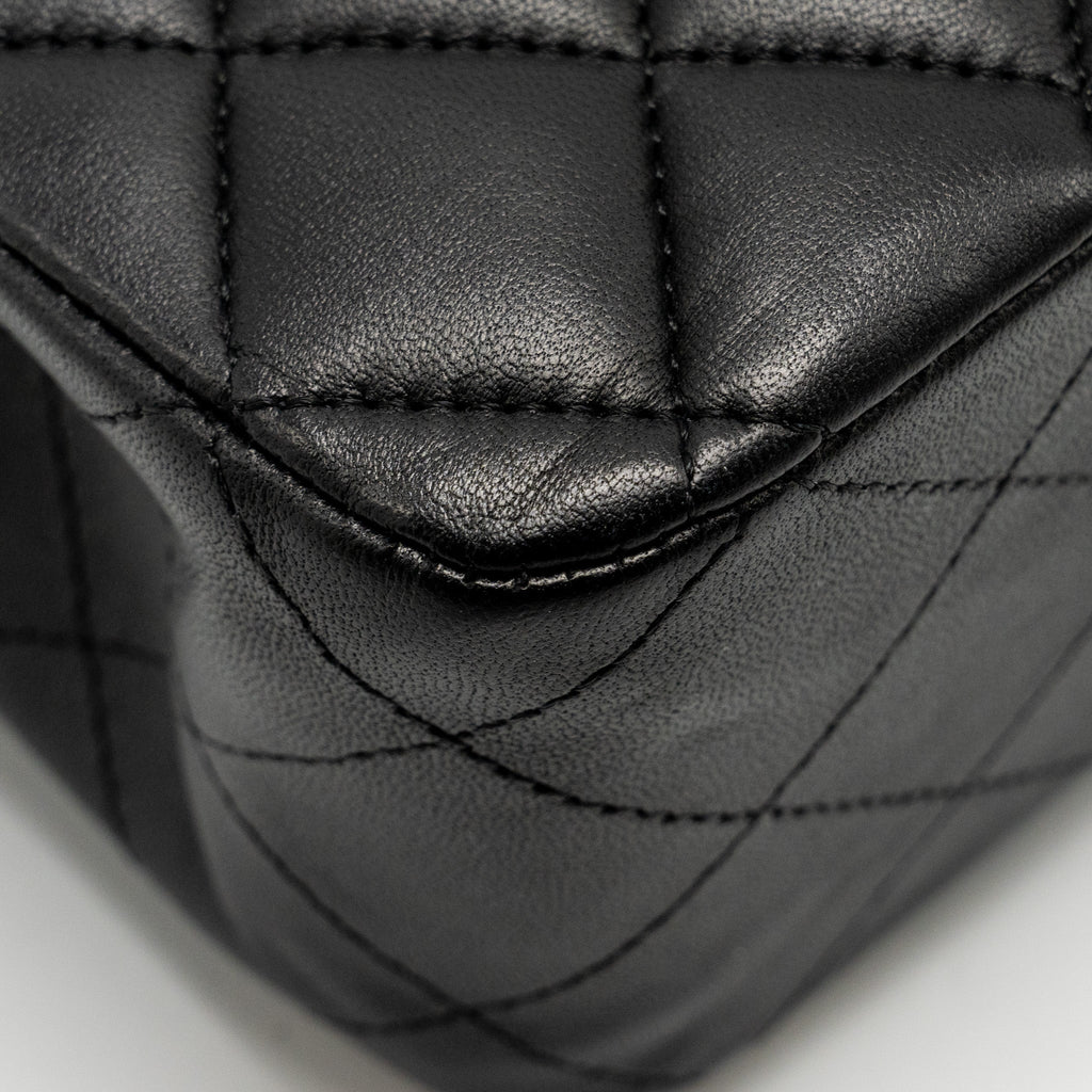 Chanel Medium Classic Double  Flap Bag Lambskin Black