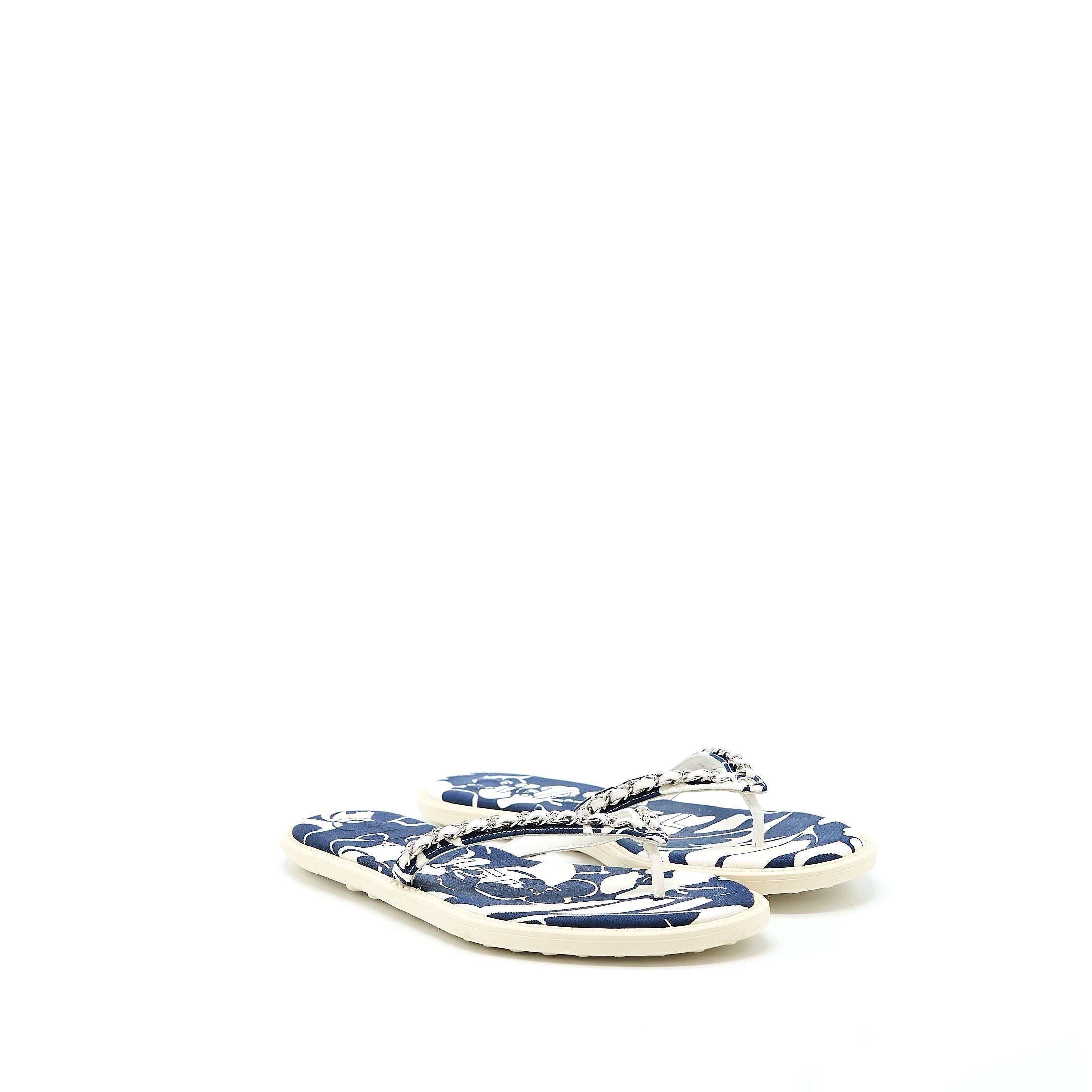 Chanel Size 40 Flip Flops with Chain Rubber/Canvas Multicolour