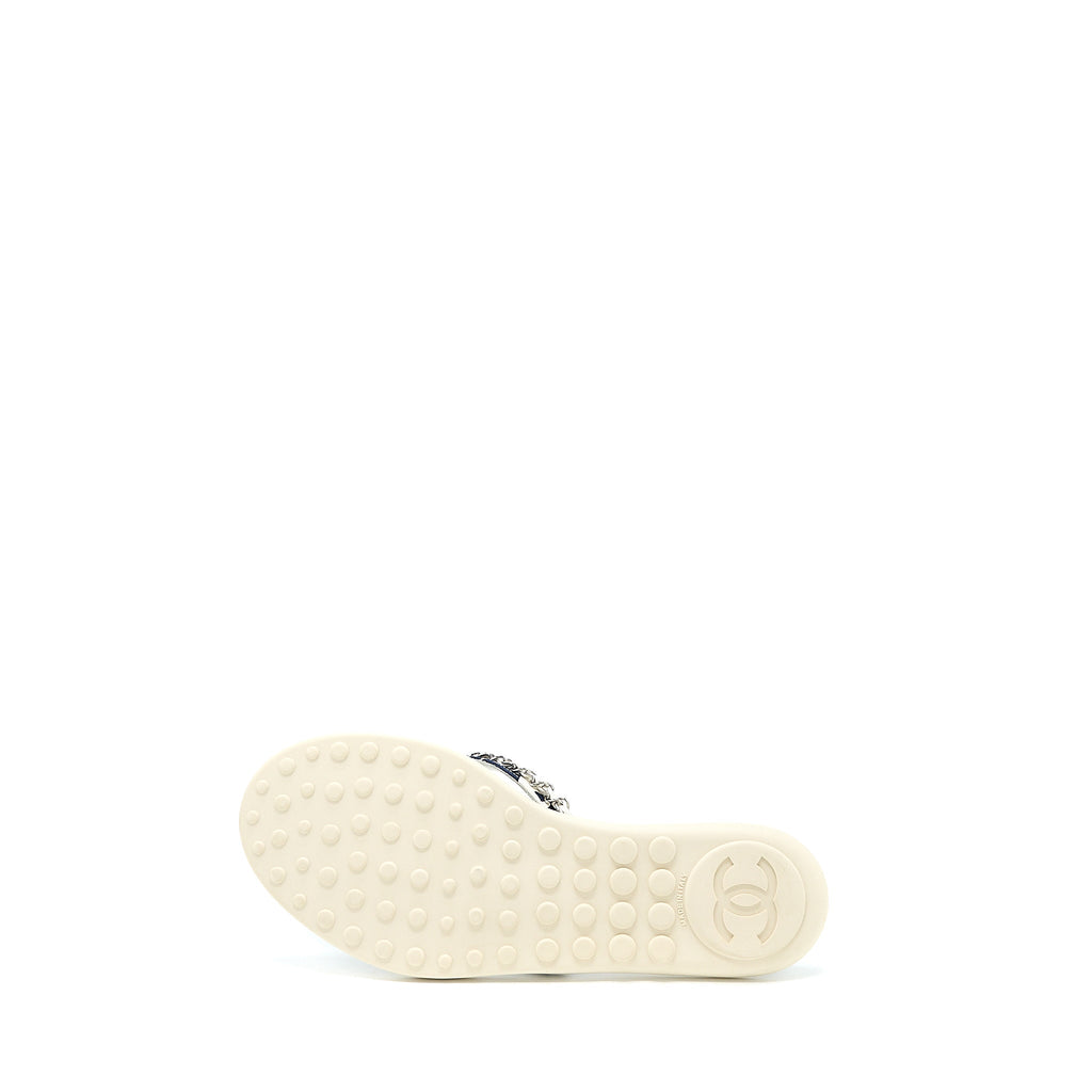 Chanel Size 40 Flip Flops with Chain Rubber/Canvas Multicolour