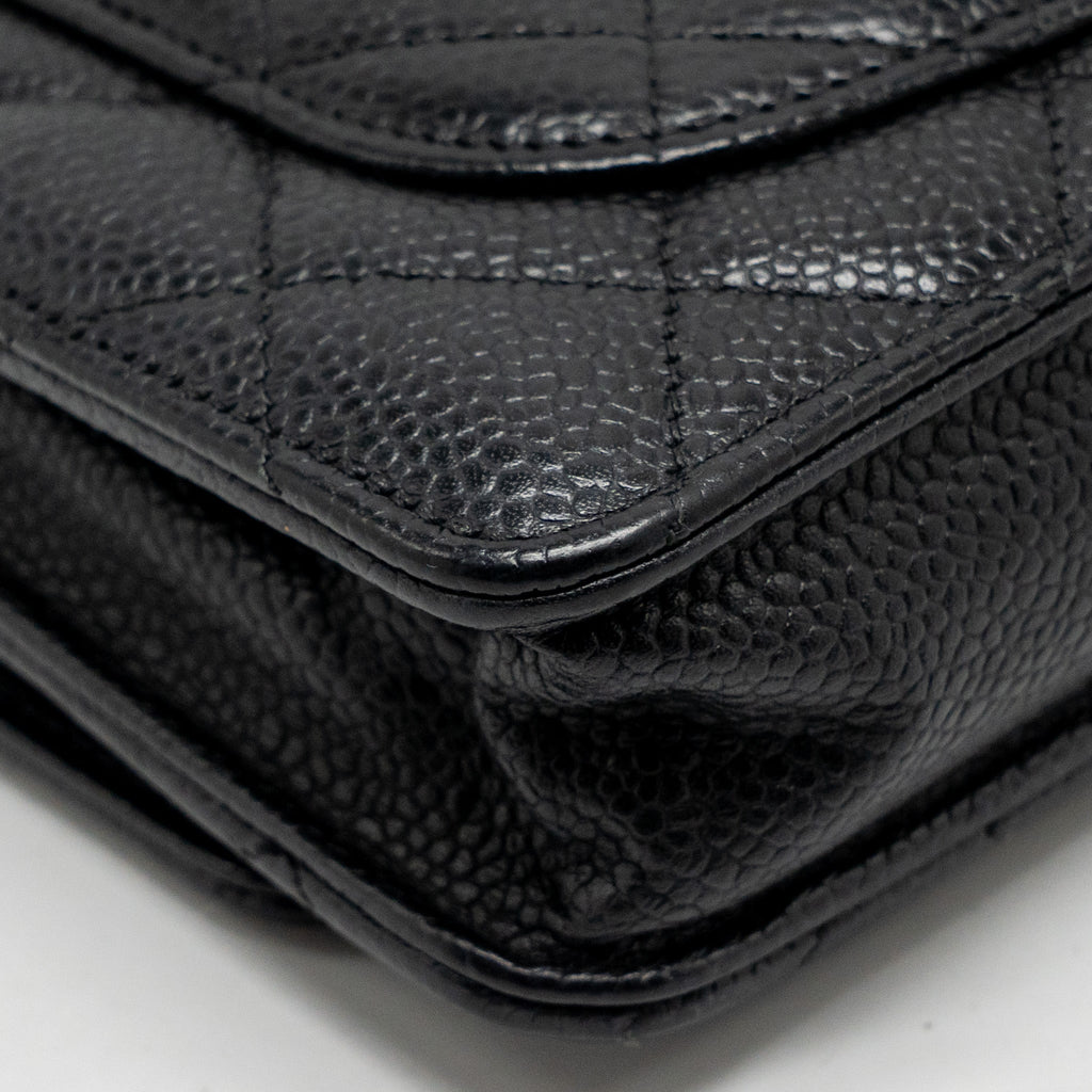 Chanel Classic wallet on chain caviar Black