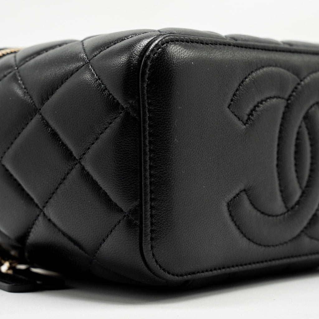 Chanel Pearl Crush Long Vanity Case Lambskin Black  (Microchip)