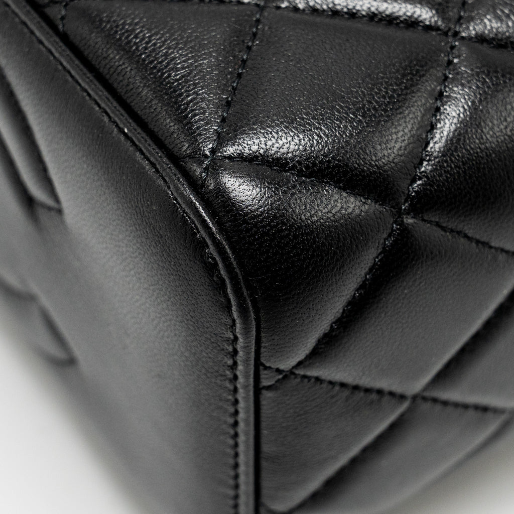 Chanel Pearl Crush Long Vanity Case Lambskin Black  (Microchip)