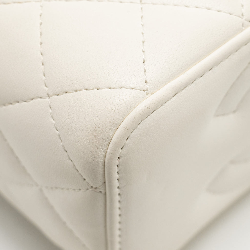 Chanel Pearl Crush Long Vanity Case Lambskin White  (Microchip)