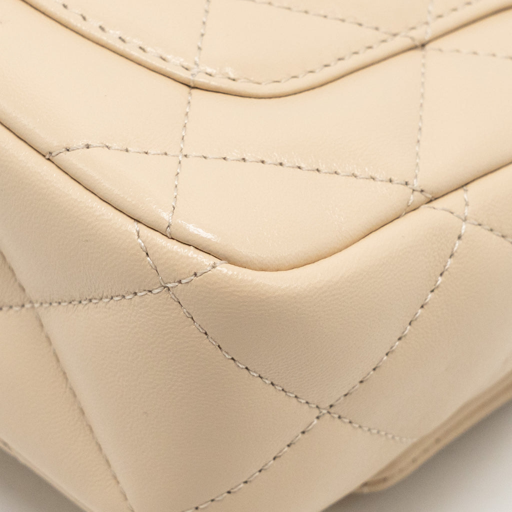 Chanel 25c Coco Love Adjustable Chain Shiny Lambskin Beige  (microchip)