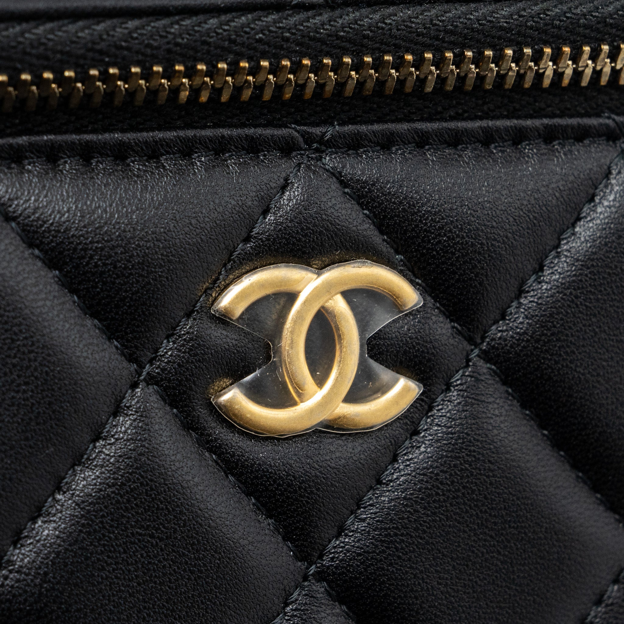 Chanel top handle long vanity with chain lambskin black  (microchip)