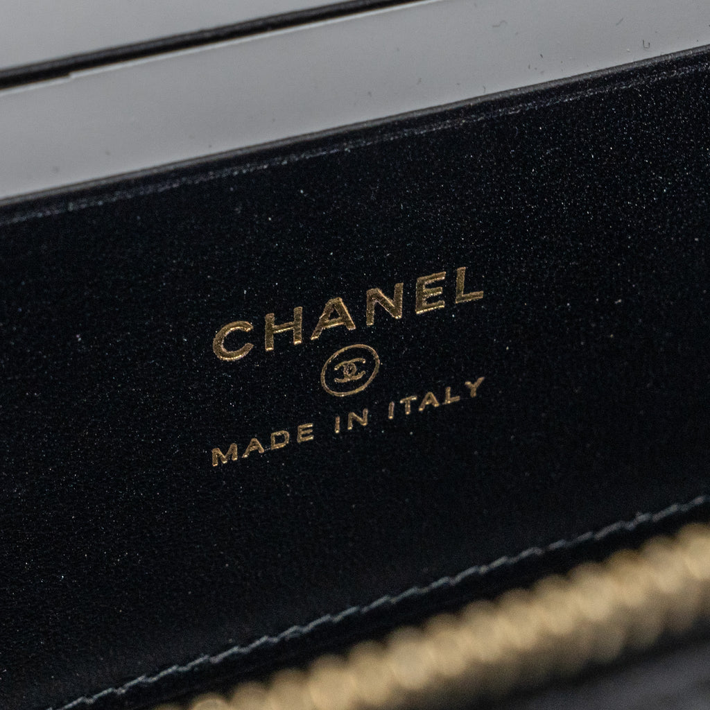Chanel top handle long vanity with chain lambskin black  (microchip)