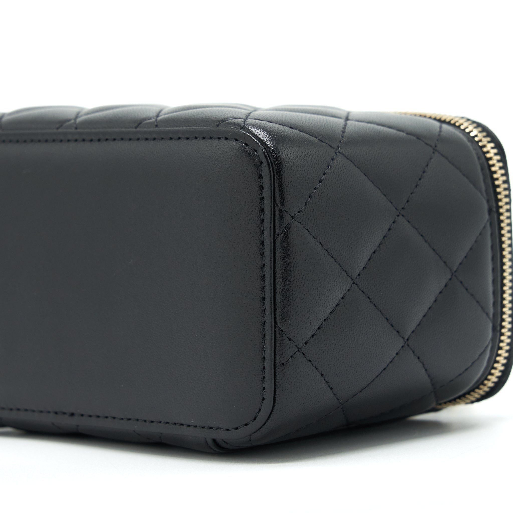 Chanel Top Handle Long Vanity Lambskin Black L