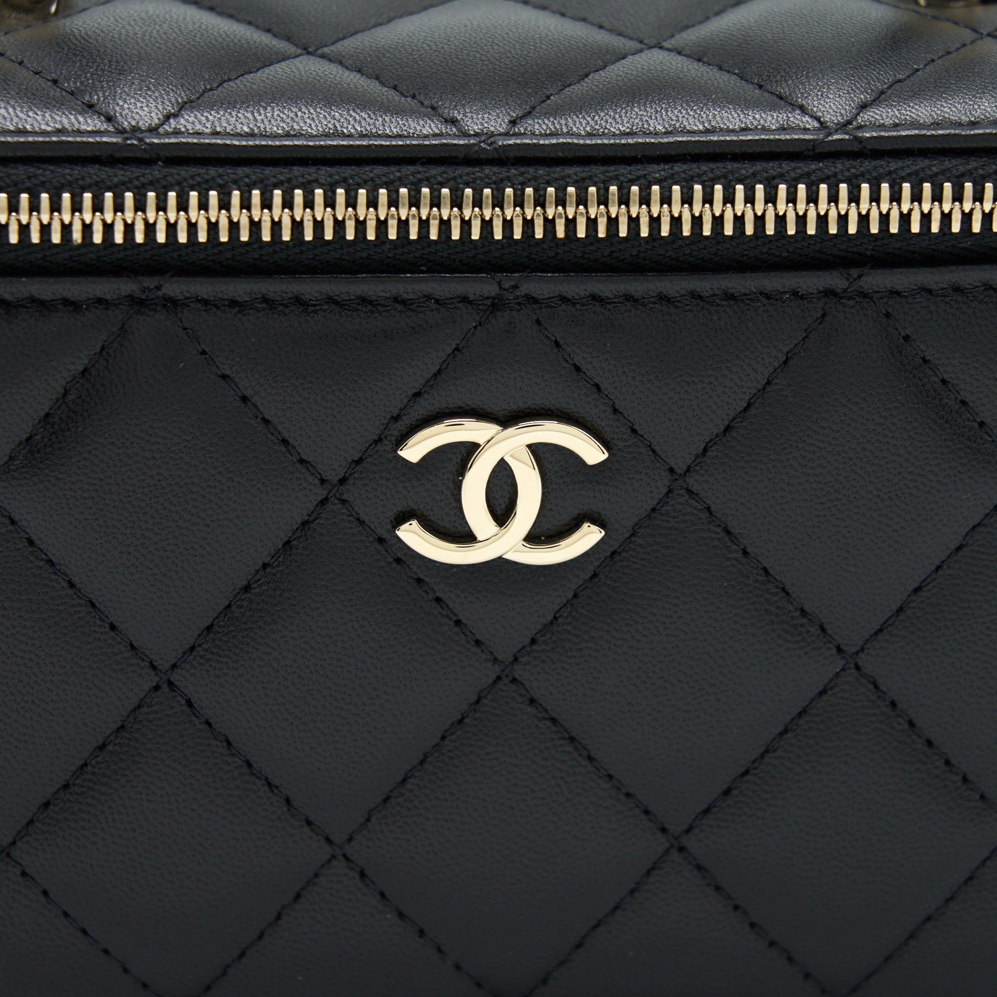 Chanel Top Handle Long Vanity Lambskin Black L