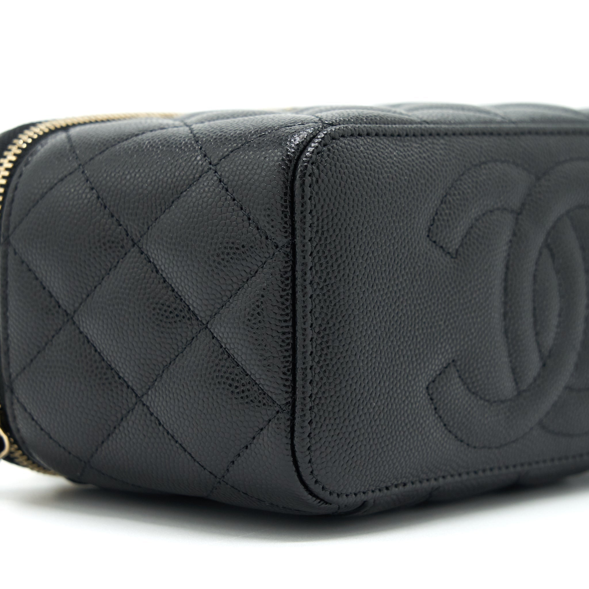 Chanel 22S Long Vanity With Chain Caviar Black L