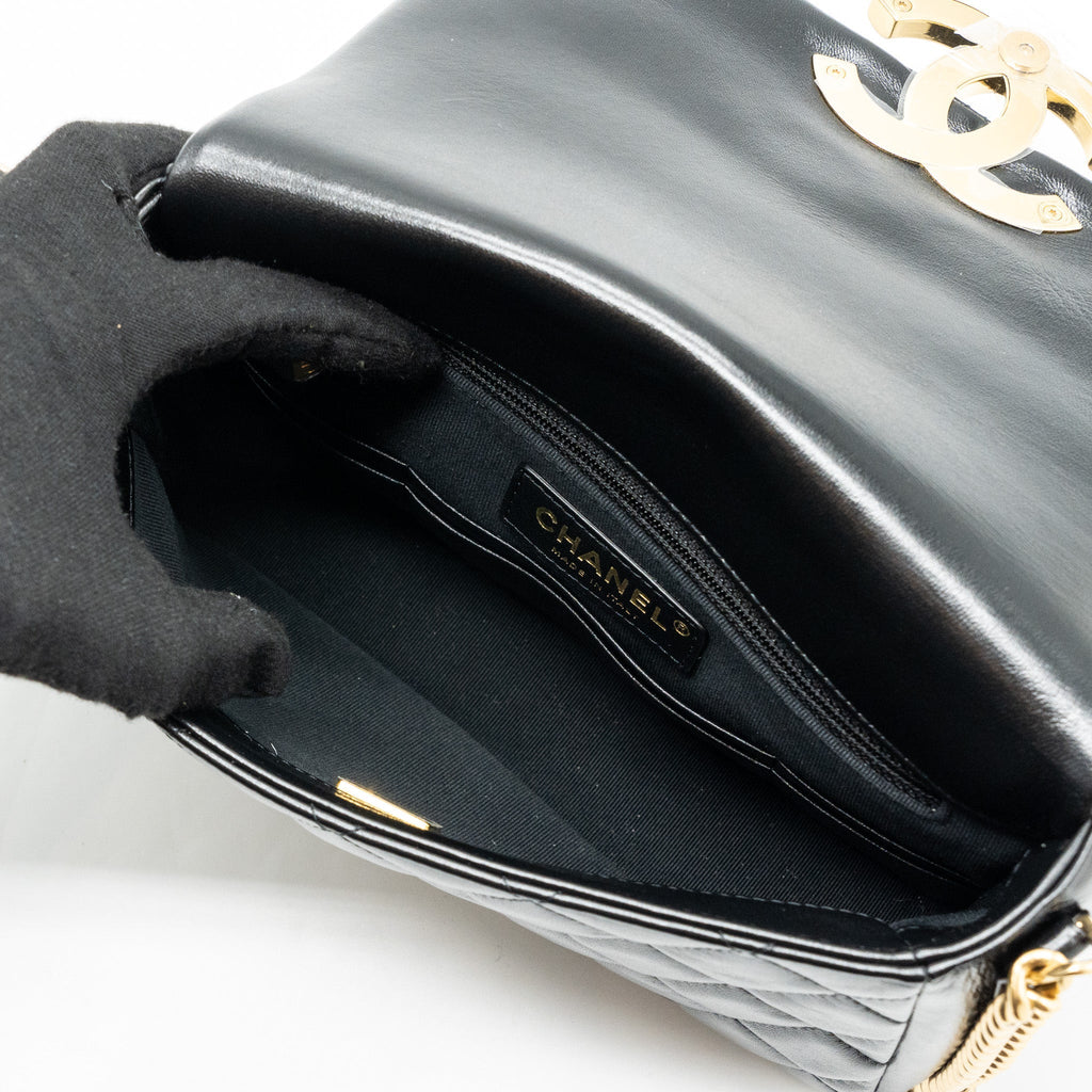 Chanel Giant CC Logo Flap bag Lambskin Black (microchip)