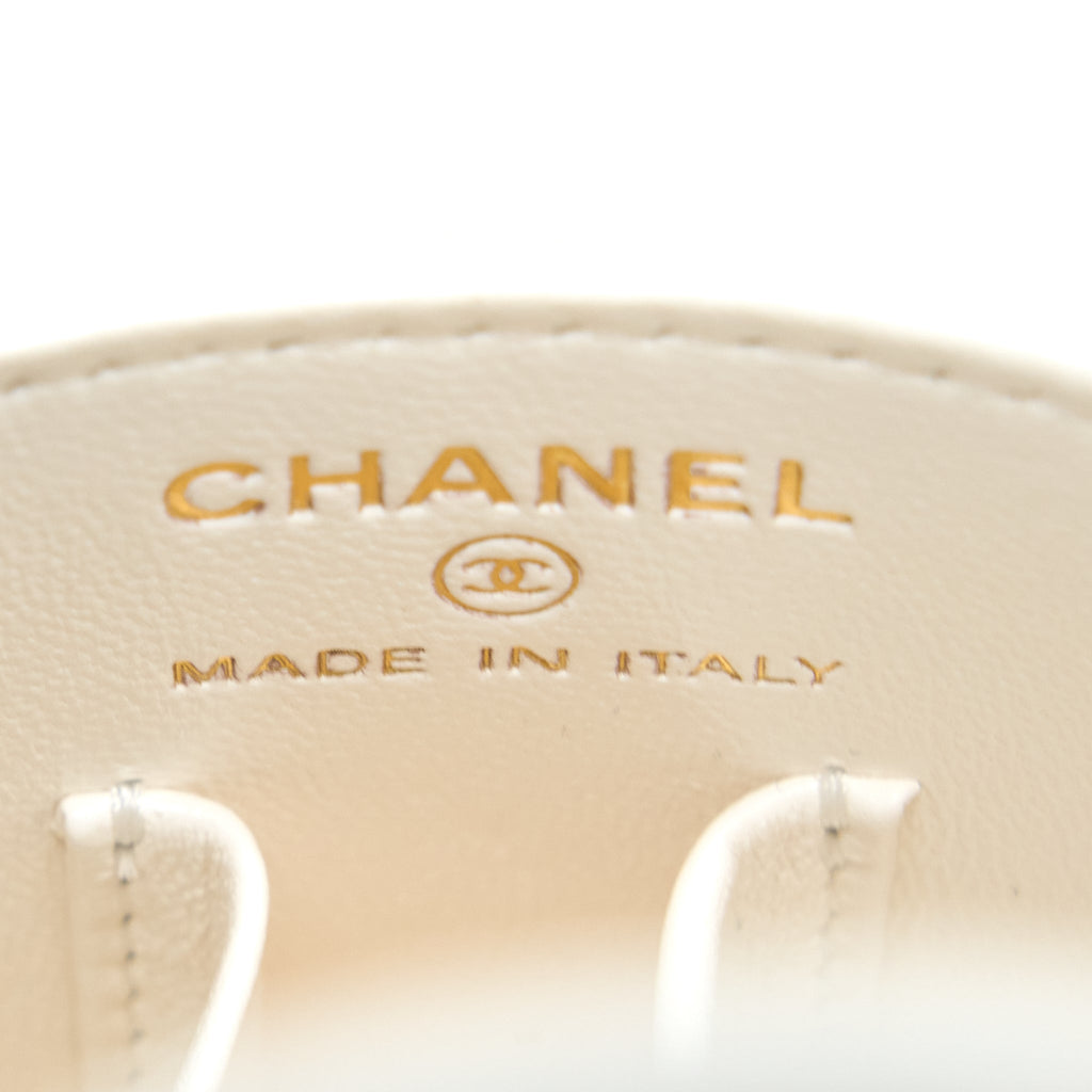 Chanel Top Handle Round Vanity with Chain Lambskin White  (Microchip)