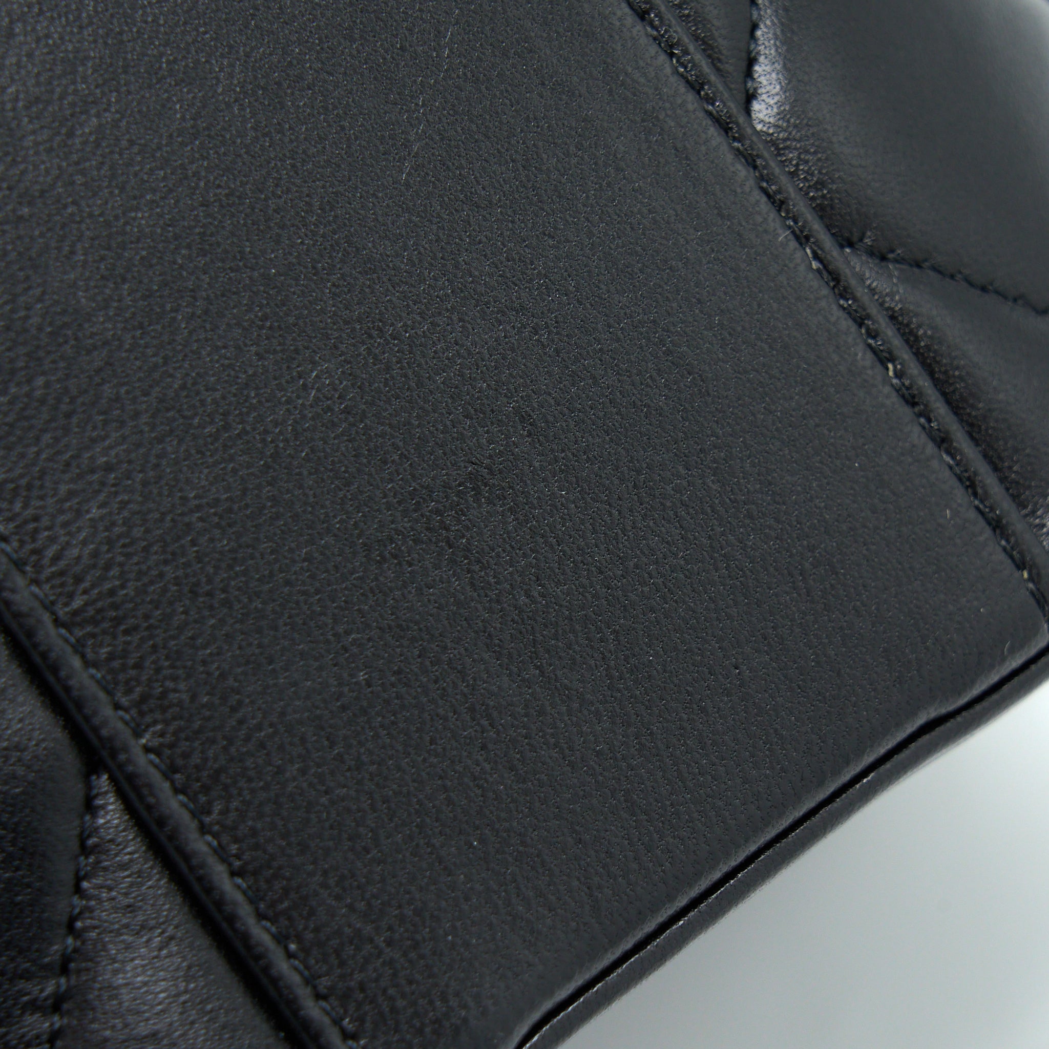 Chanel Trendy Vanity Case Lambskin Black L (Microchip)
