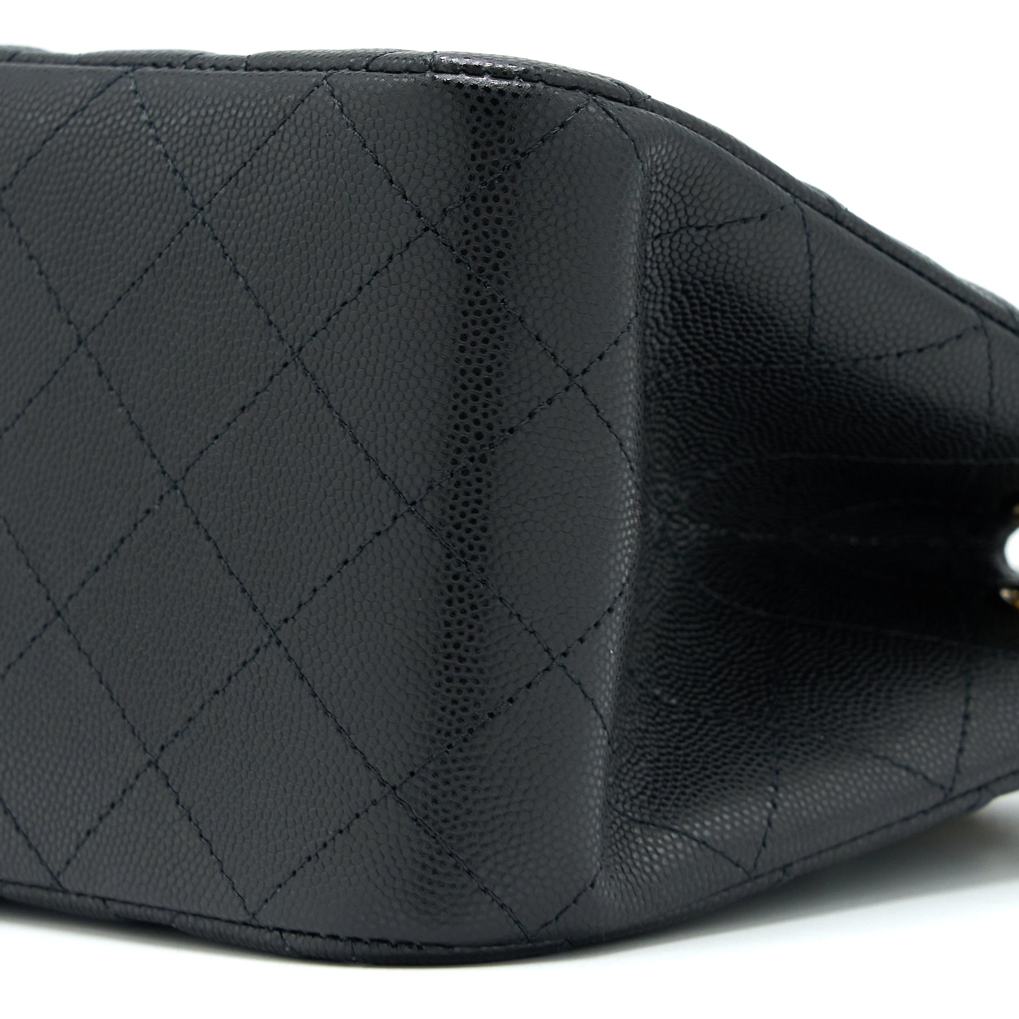 Chanel 23C Mini Bucket Bag Caviar Black L (Microchip)