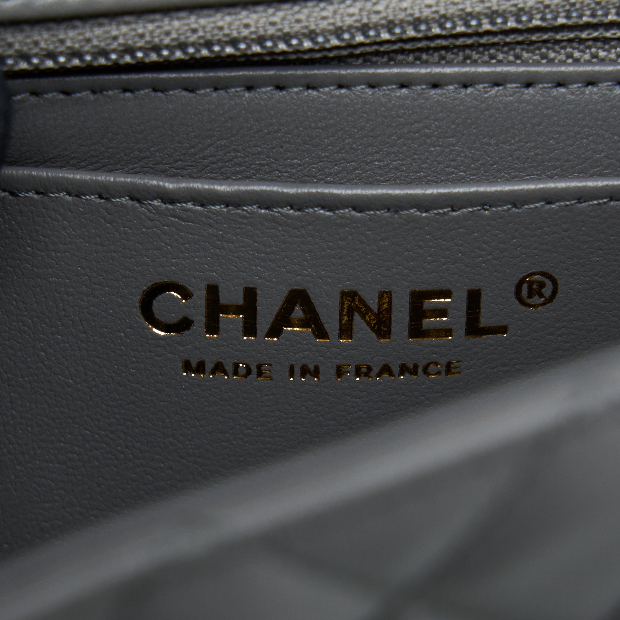 Chanel 22A Mini Rectangular Flap Bag Lambskin Grey L (Microchip).