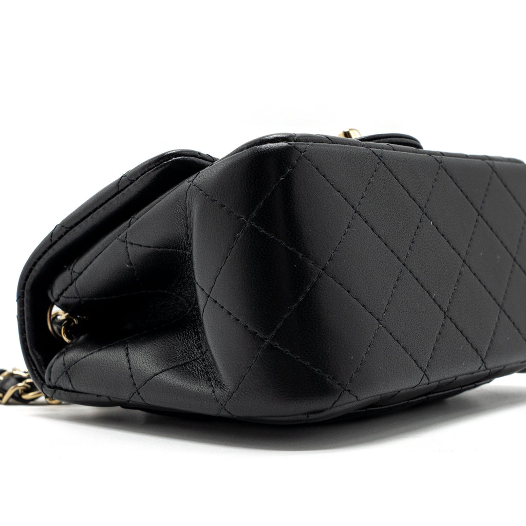 Chanel Classic Mini Square Flap Bag Lambskin Black L (Microchip)