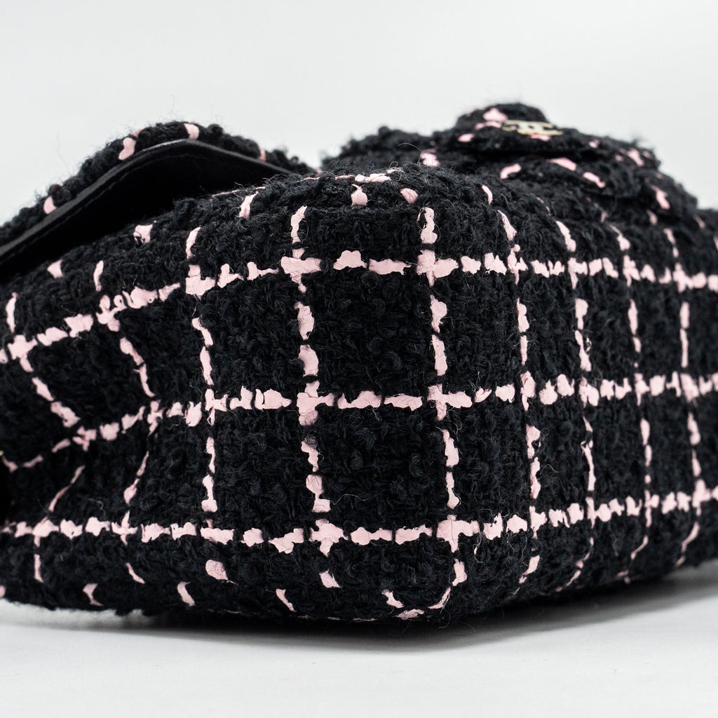 Chanel 23K Flower Bomb Mini Rectangular Flap Bag Tweed Black/Pink L (Microchip)