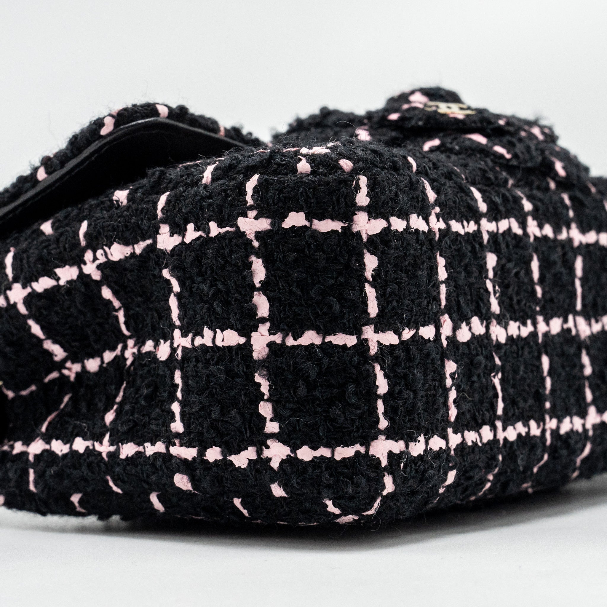 Chanel 23K Flower Bomb Mini Rectangular Flap Bag Tweed Black/Pink L (Microchip)