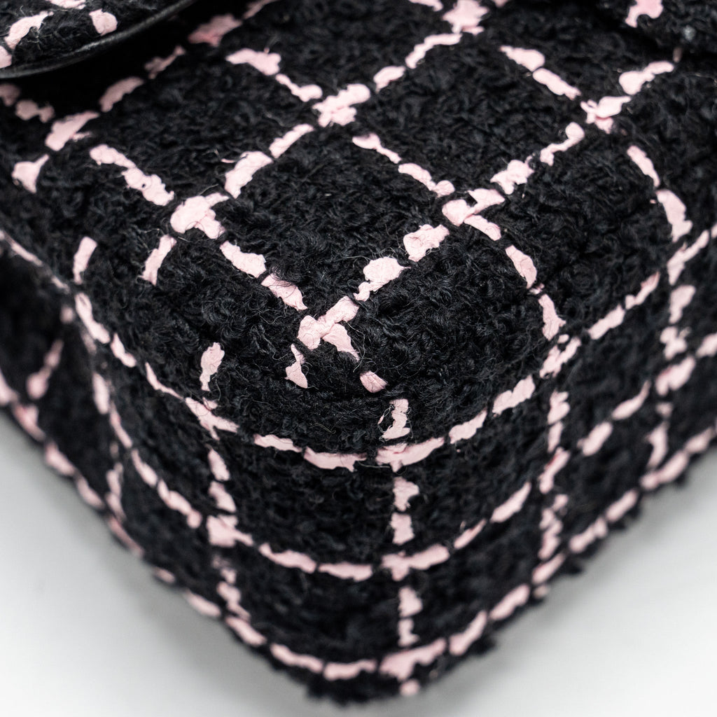 Chanel 23K Flower Bomb Mini Rectangular Flap Bag Tweed Black/Pink L (Microchip)