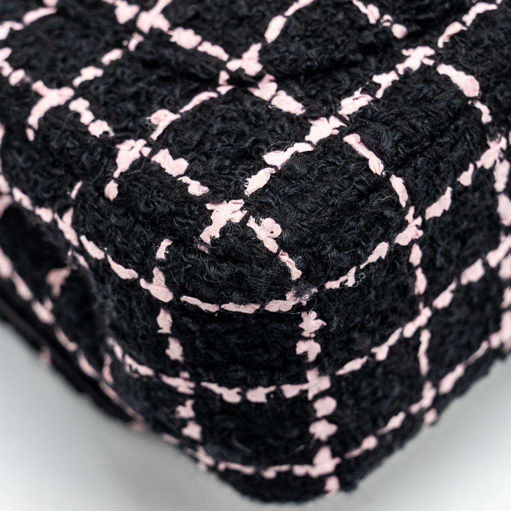 Chanel 23K Flower Bomb Mini Rectangular Flap Bag Tweed Black/Pink L (Microchip)