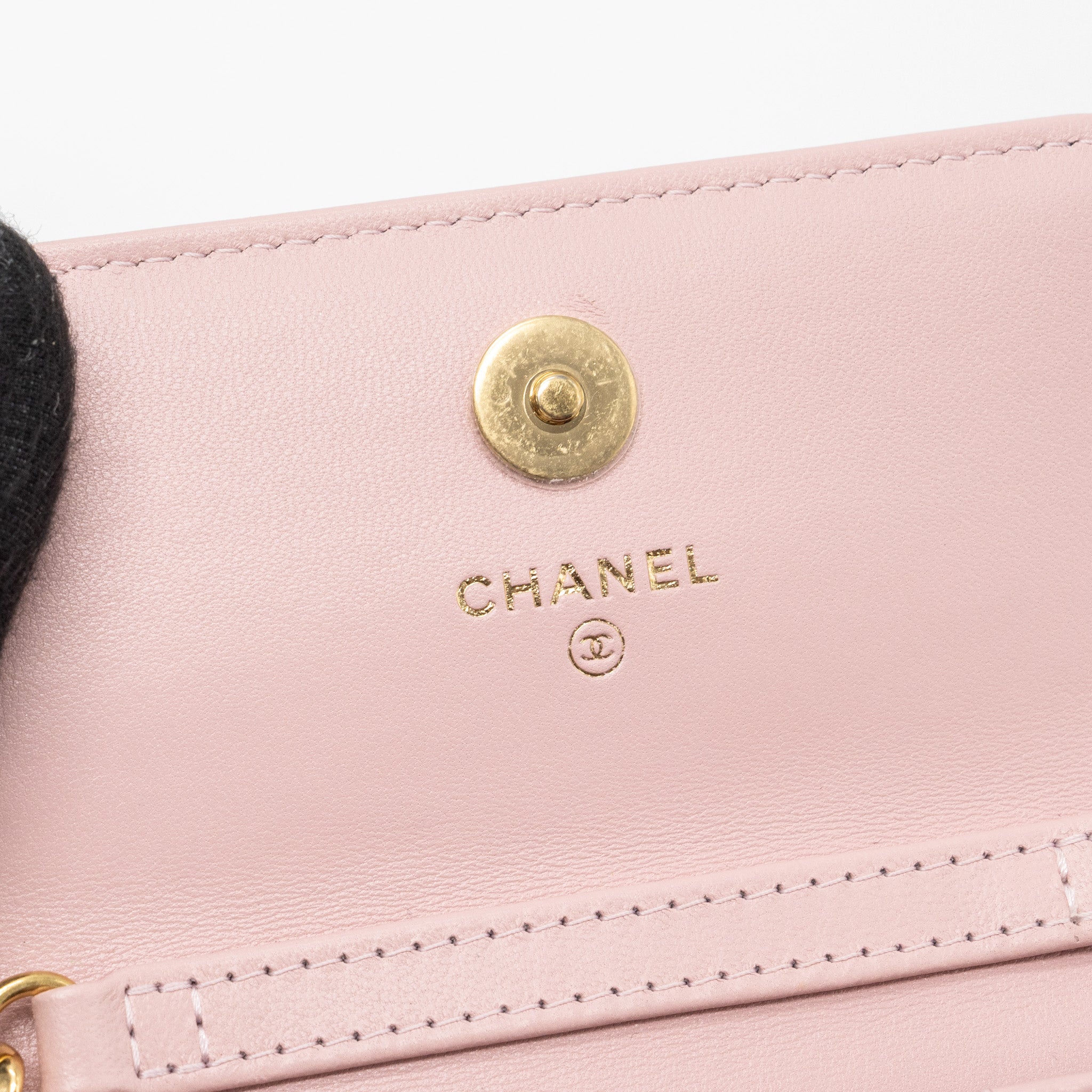 Chanel mini flap card holder with chain limited edition lambskin light pink  (microchip)